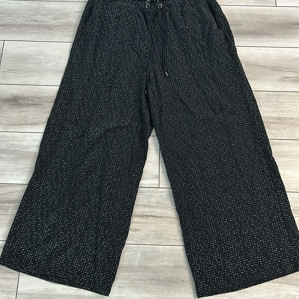 Eileen Fisher Morse code wide leg tencel pull on draw string pants size medium